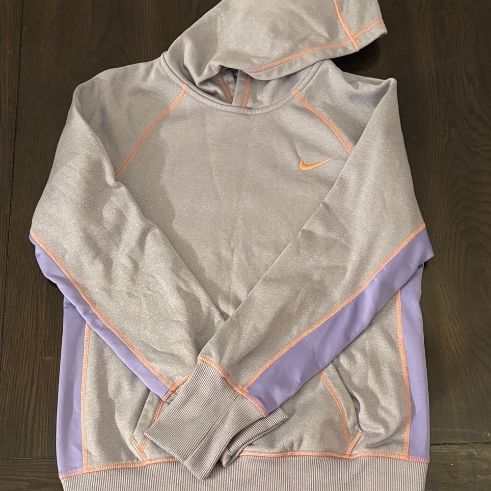 Nike Dri-Fit Pullover Hoodie Medium Silver Purple Orange Athletic Sweatshirt